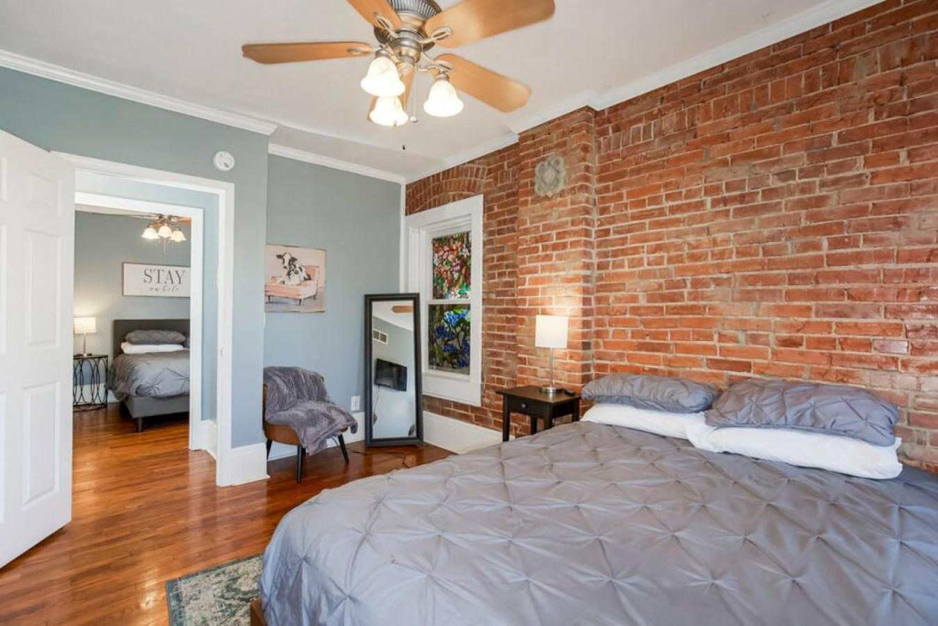Entire Loft Downtown With Free Parking Villa Kansas City Kültér fotó