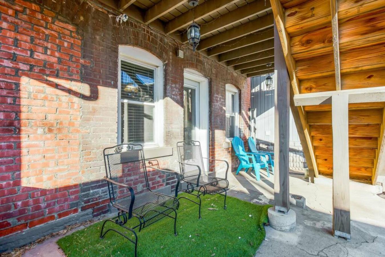 Entire Loft Downtown With Free Parking Villa Kansas City Kültér fotó